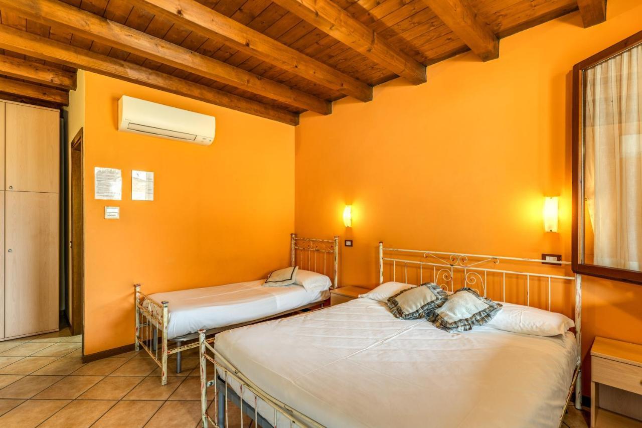 Agriturismo Pozzo Fiorito Castiglione Delle Stiviere Ngoại thất bức ảnh