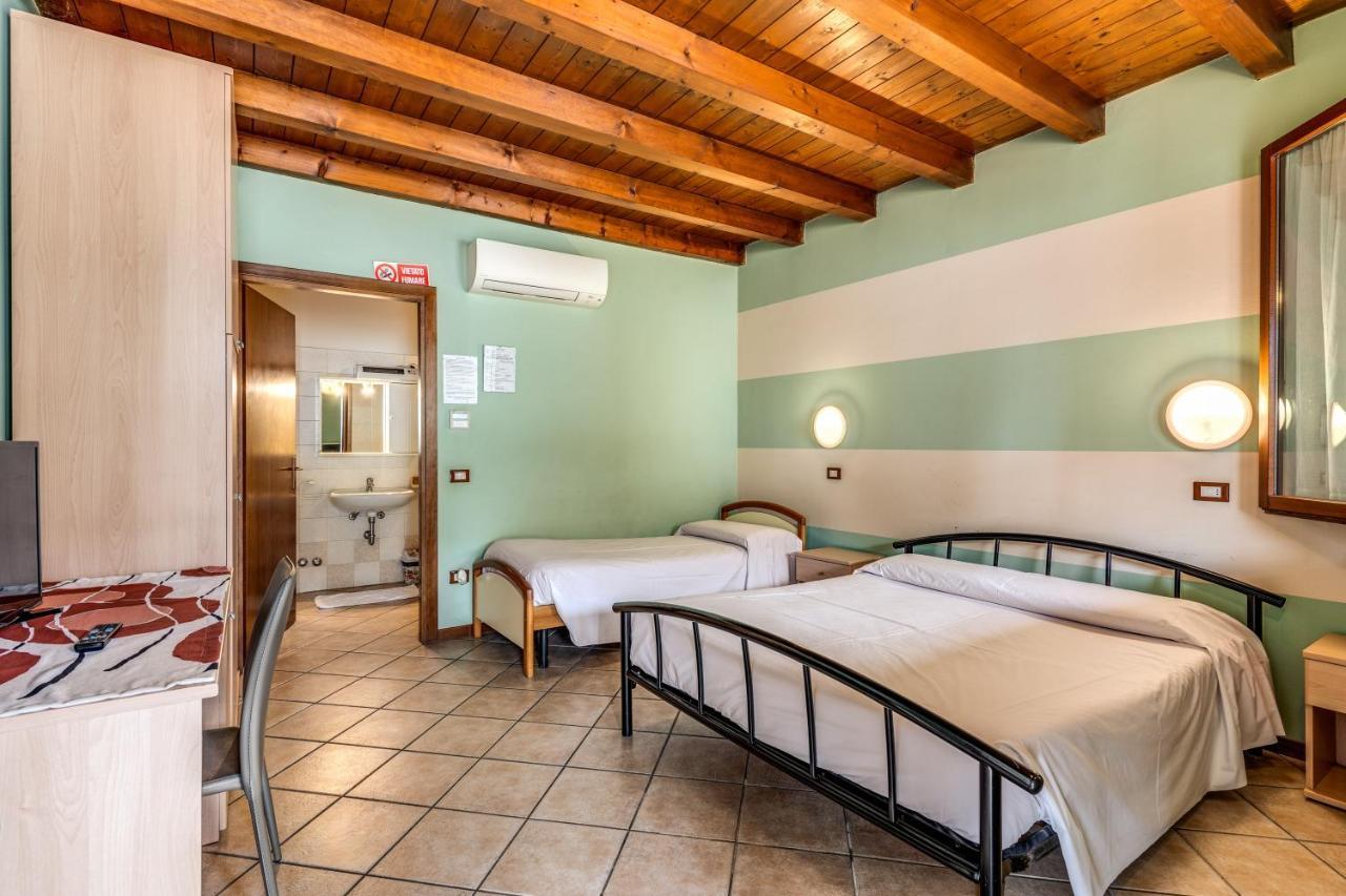 Agriturismo Pozzo Fiorito Castiglione Delle Stiviere Ngoại thất bức ảnh