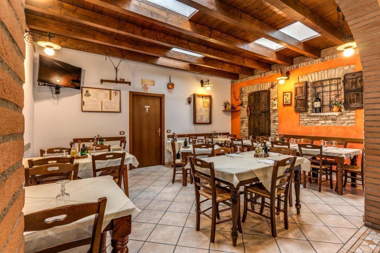 Agriturismo Pozzo Fiorito Castiglione Delle Stiviere Ngoại thất bức ảnh