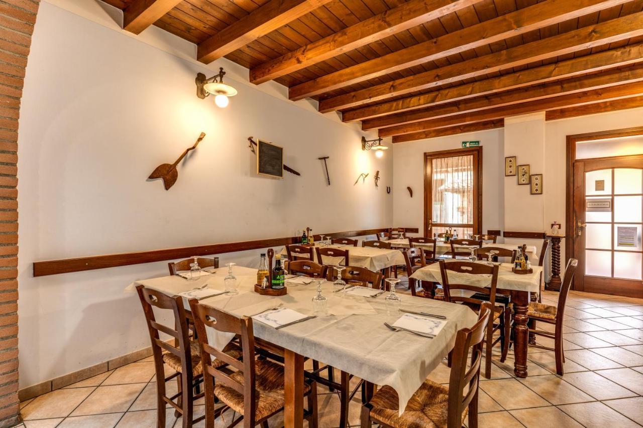Agriturismo Pozzo Fiorito Castiglione Delle Stiviere Ngoại thất bức ảnh