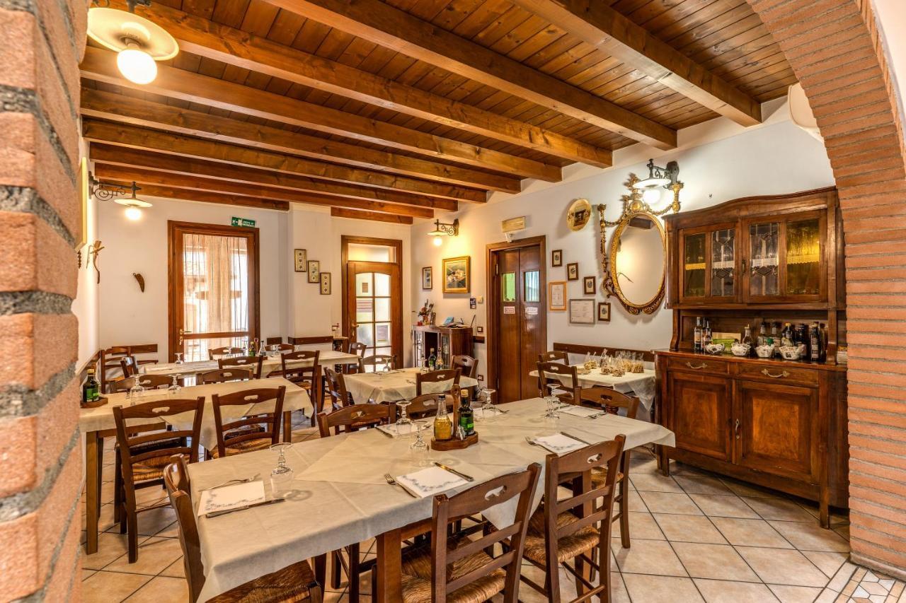 Agriturismo Pozzo Fiorito Castiglione Delle Stiviere Ngoại thất bức ảnh