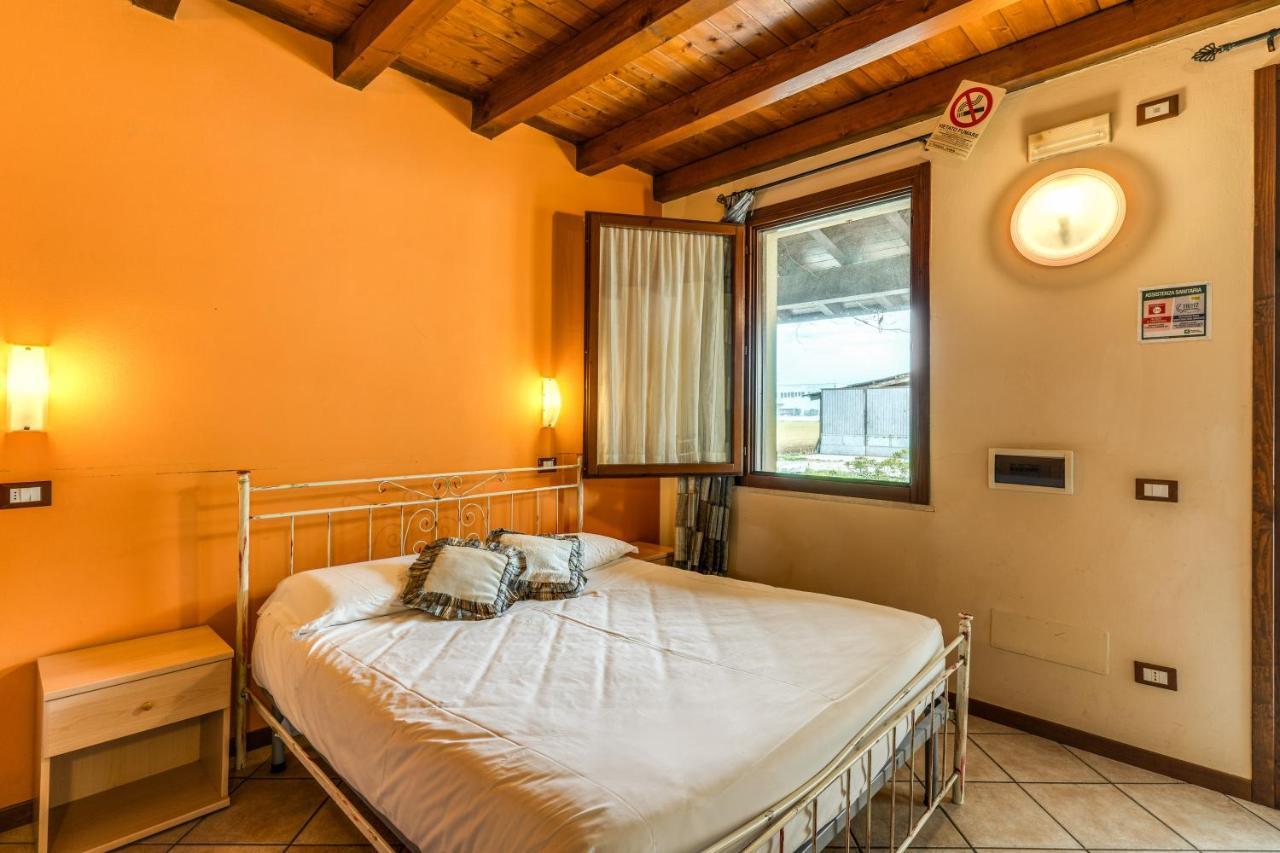 Agriturismo Pozzo Fiorito Castiglione Delle Stiviere Ngoại thất bức ảnh